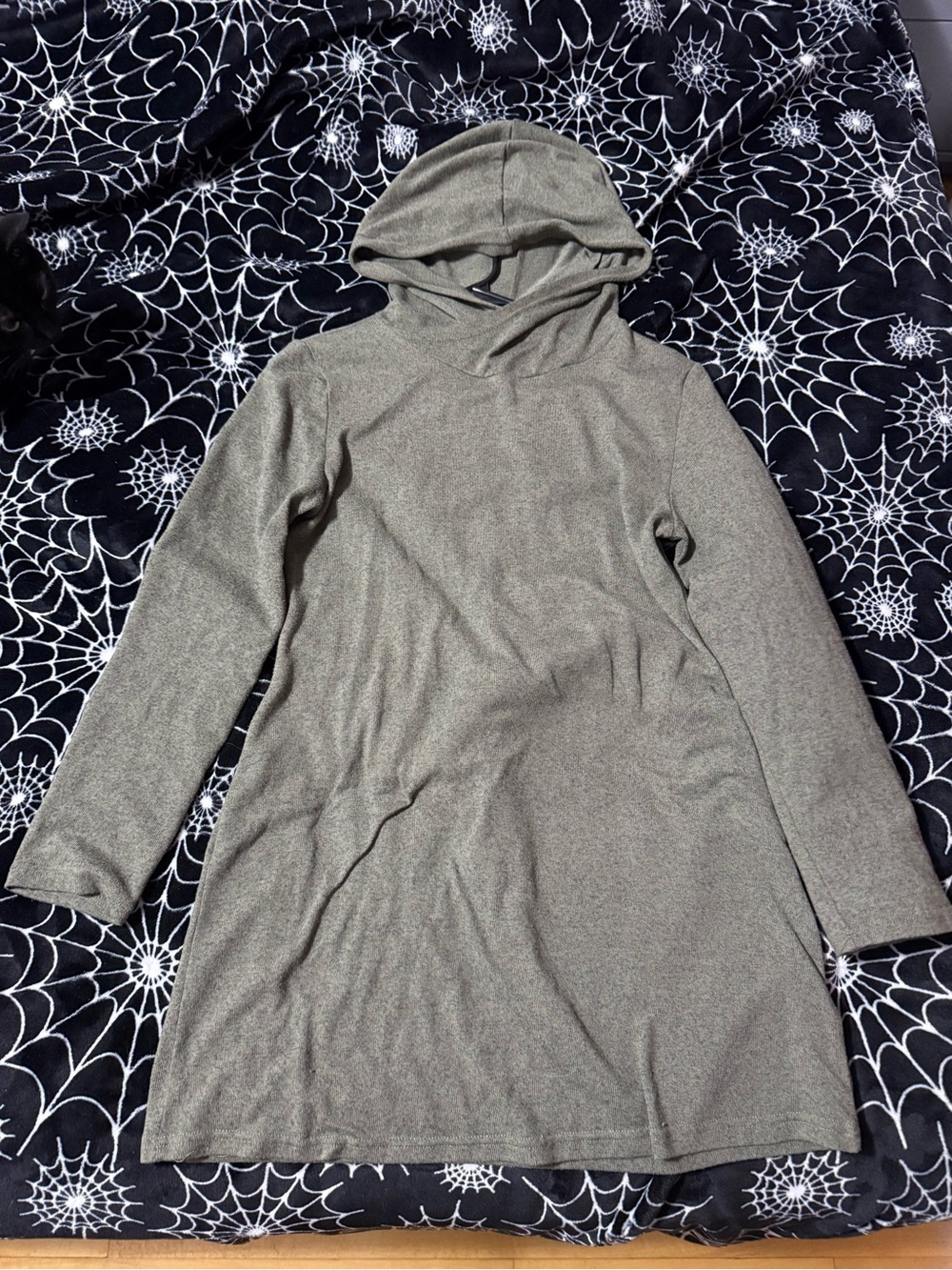 Long Hooded Tunic Top in Olive Green